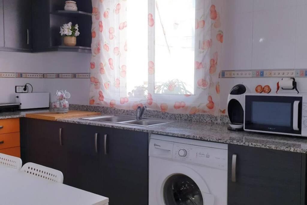 Apartamento Pepa. En El Corazon Del Delta. 圣海梅-德恩韦哈 外观 照片